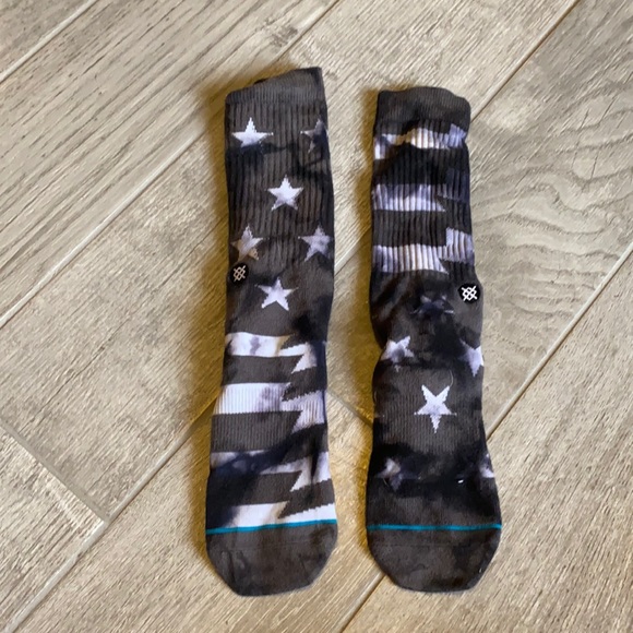 Zumiez Other - Zumiez Grey and white Stars and Stripes crew socks